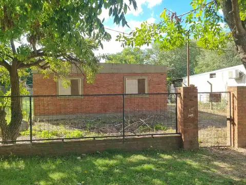 Casa en Venta en Pueblo Esther, Rosario