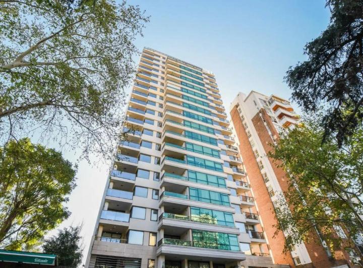 Departamento · 220m² · 4 Ambientes · 3 Cocheras