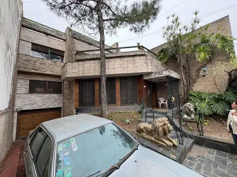 Casa en Alquiler en Parque Avellaneda, Capital Federal