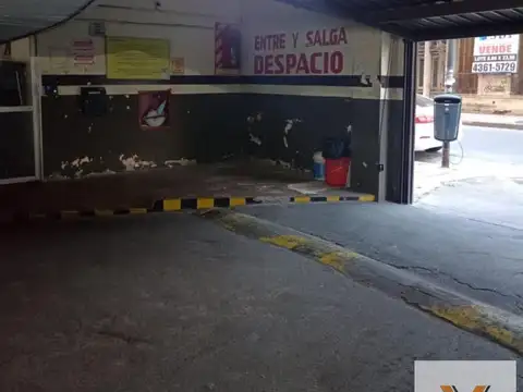 Cochera en Venta en Barracas, CABA