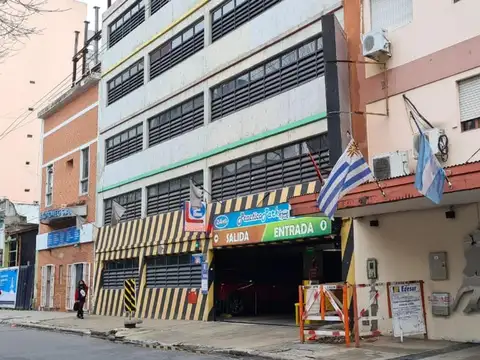 Cochera en Venta en Balvanera, CABA
