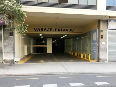 Cochera en Venta en Once, Capital Federal