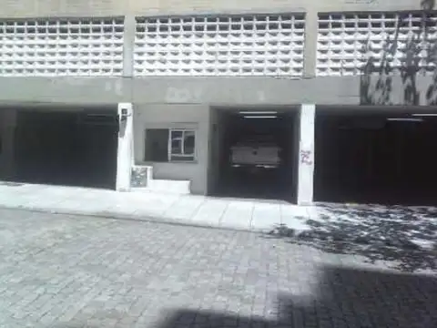 Cochera en Venta en Recoleta, CABA