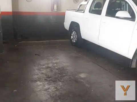 Cochera en Venta en Balvanera, CABA