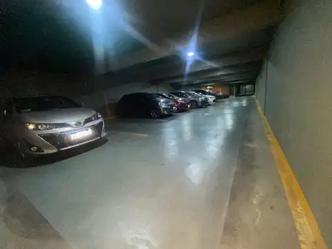 Cochera en Venta en Villa Pueyrredon, Capital Federal