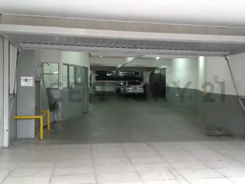 Cochera en Venta en Microcentro, Centro