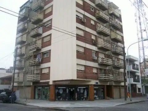 Cochera en Venta en Versalles, Capital Federal