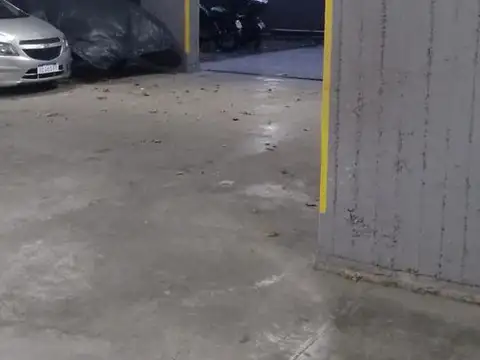 Cochera en Venta en Constitucion, Capital Federal