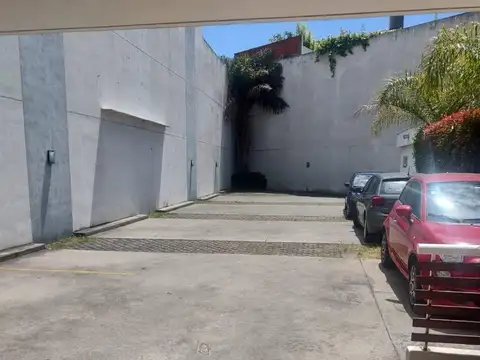 Cochera en Venta en Villa del Parque, CABA