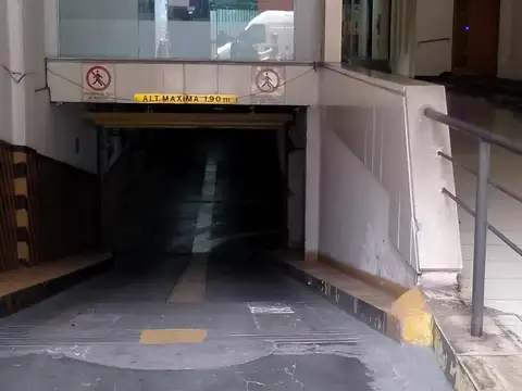 Cochera en Venta en Retiro, CABA