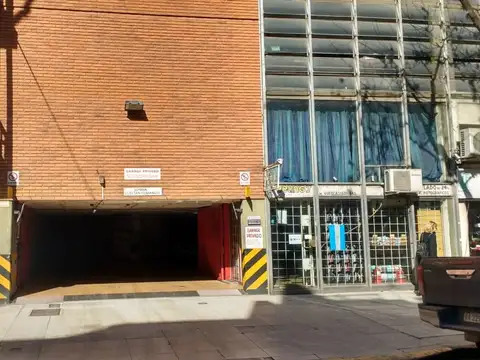 Cochera en Venta en Belgrano R, Belgrano