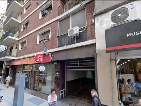 Cochera en Venta en Tribunales, Centro
