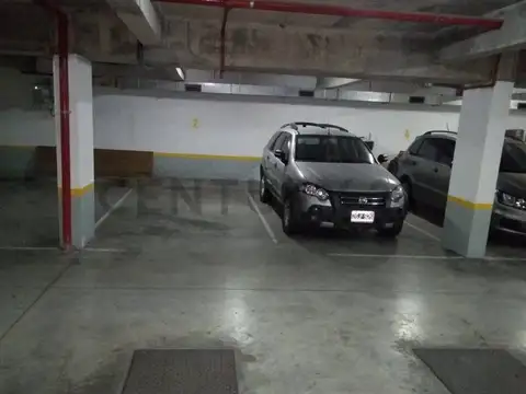 Cochera en Venta en Monserrat, Capital Federal