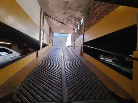 Cochera en Venta en Monserrat, Capital Federal