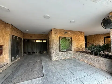 Cochera en Venta en Villa del Parque, CABA