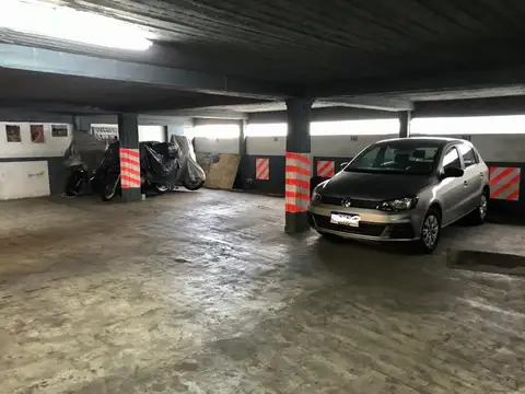 Cochera en Venta en Recoleta, CABA