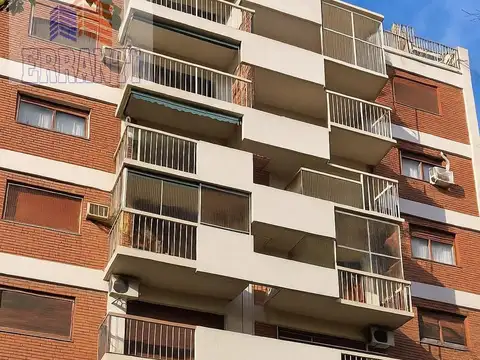 Cochera en Venta en Flores, Capital Federal