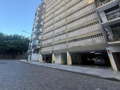 Cochera en Venta en Recoleta, CABA