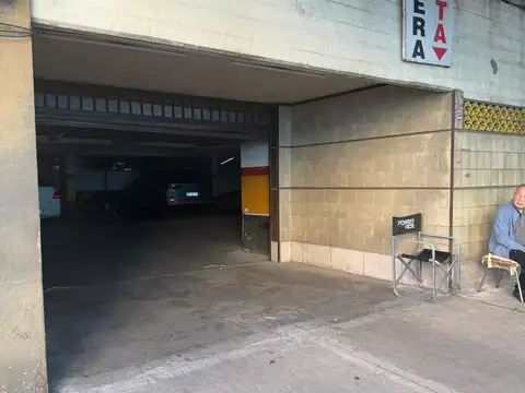 Cochera en Venta en Villa del Parque, CABA