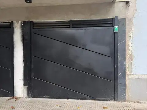 Cochera en Venta en Parque Chas, CABA