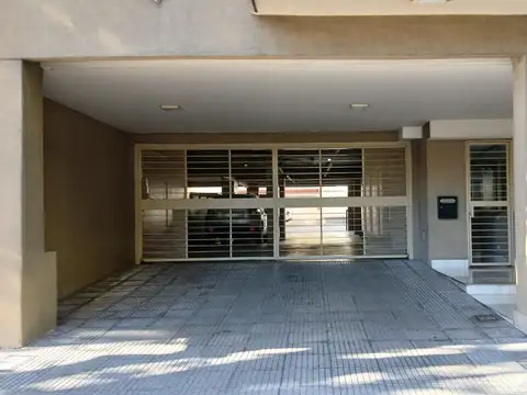 Cochera en Venta en Monte Castro, Capital Federal