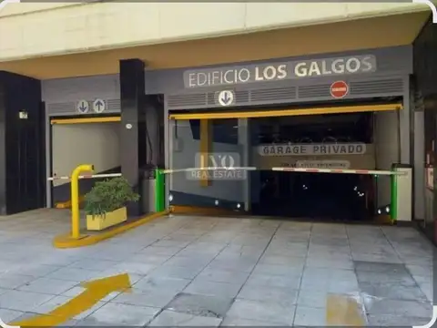 Cochera en Venta en Recoleta, Capital Federal