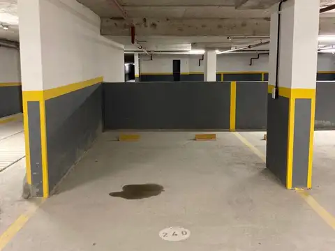 Cochera en Venta en Almagro, CABA