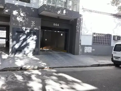 Cochera en Venta en Flores, Capital Federal