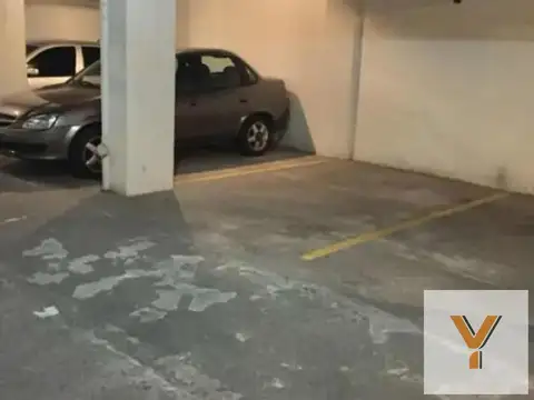 Cochera en Venta en Almagro, CABA