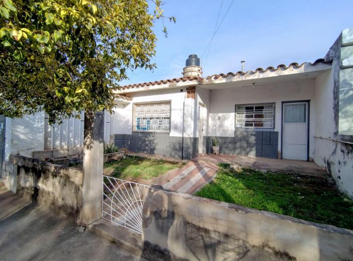 Casa · 144m² · 5 Ambientes · 1 Cochera