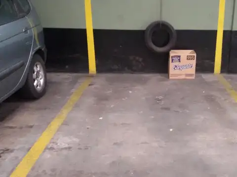 Cochera en Venta en Almagro, Capital Federal