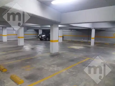 Cochera en Venta en Microcentro, Centro