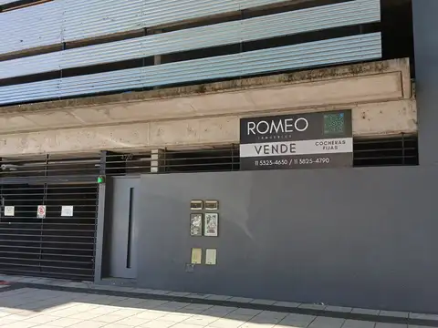 Cochera en Venta en Parque Chas, CABA