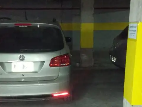 Cochera en Venta en Monserrat, Capital Federal