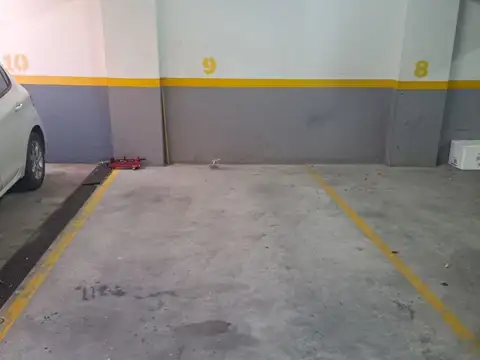 Cochera en Venta en Monte Castro, Capital Federal