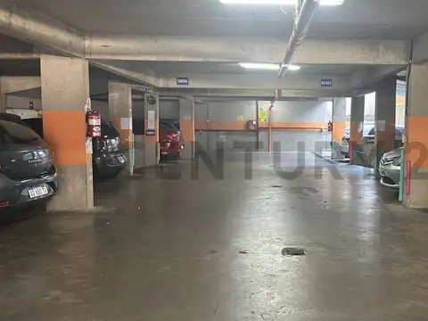 Cochera en Venta en Almagro, Capital Federal