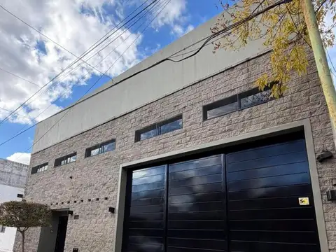 Galpón en Alquiler en Villa Santa Rita, Capital Federal