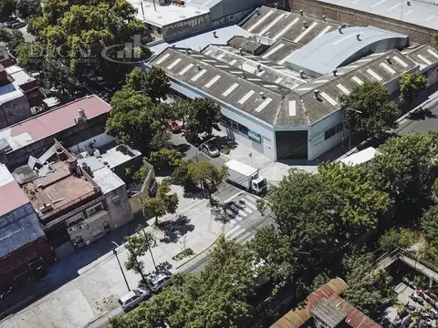 Galpón en Alquiler en Mataderos, Capital Federal