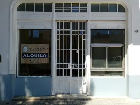 Local en Alquiler en Mataderos, CABA