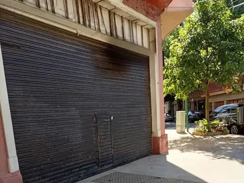 Local en Alquiler en Parque Avellaneda, CABA