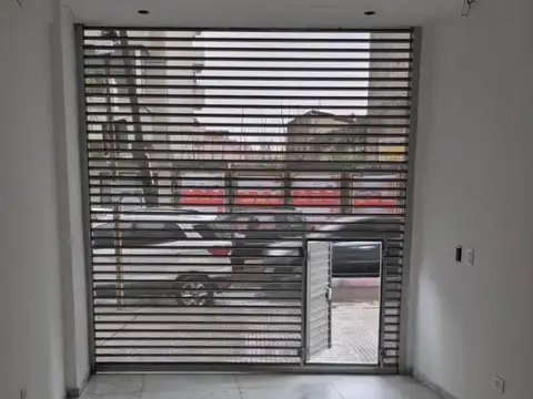 Local en Alquiler en Liniers, Capital Federal