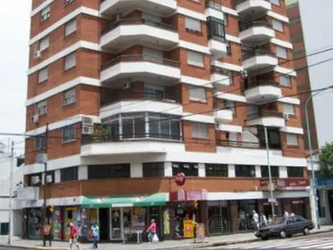 Local en Alquiler en Floresta, Capital Federal