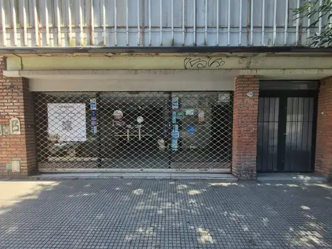 Local en Alquiler en Coghlan, Capital Federal