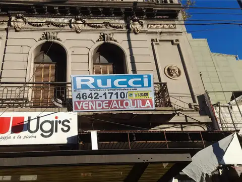 Local en Alquiler en Liniers, Capital Federal