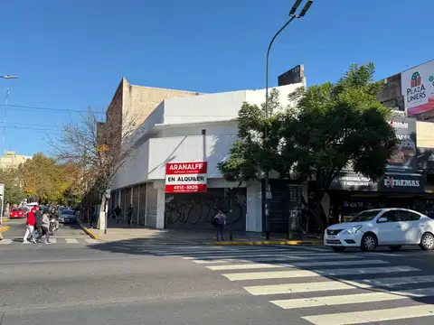 Local en Alquiler en Liniers, Capital Federal