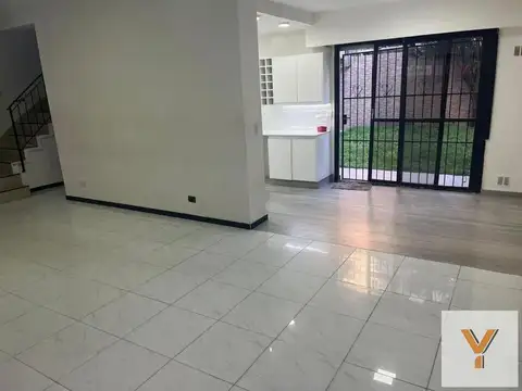 PH en Alquiler en Villa Urquiza, CABA