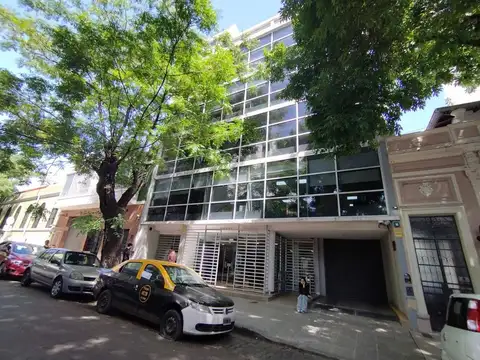 Oficina en Venta en Parque Patricios, CABA