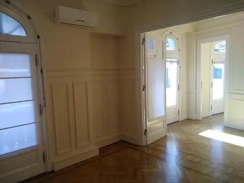 Oficina en Alquiler en Retiro, CABA