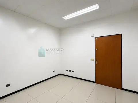 Oficina en Alquiler en Liniers, Capital Federal