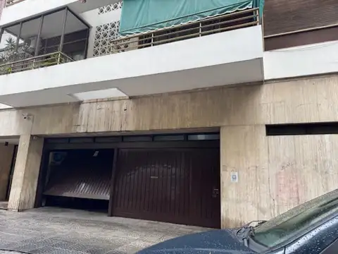 Cochera en Venta en Monserrat, Capital Federal